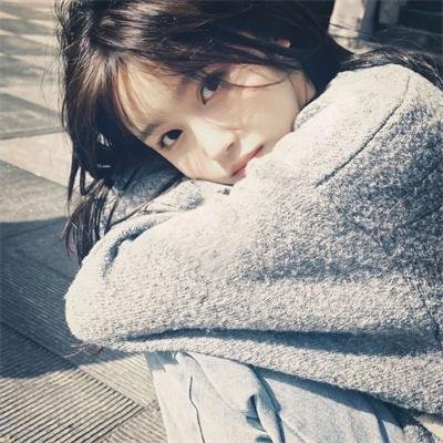 陛下天天被咖妃肘击